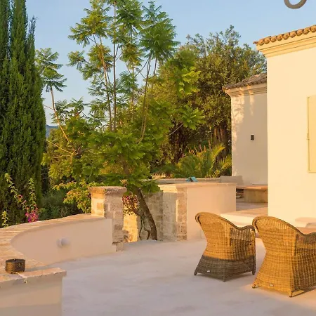 Paleopetres La Chataigne - Private Pool - Sea Views - Corfu Town - ヴィラ Kastanéa